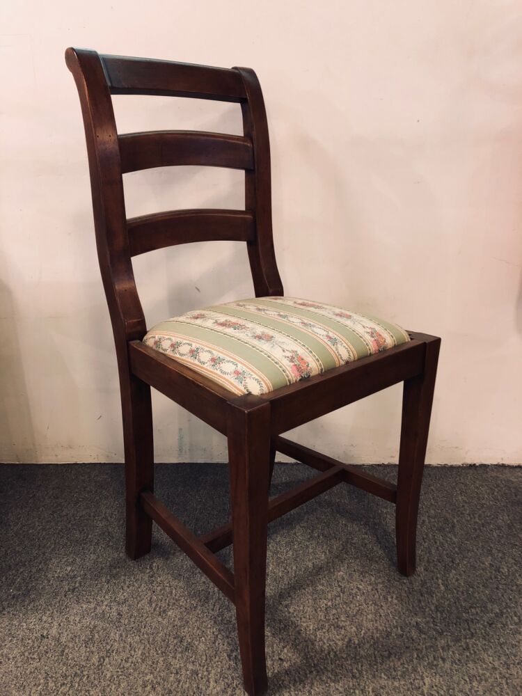 Sedia Mod. 935 – VISENTIN