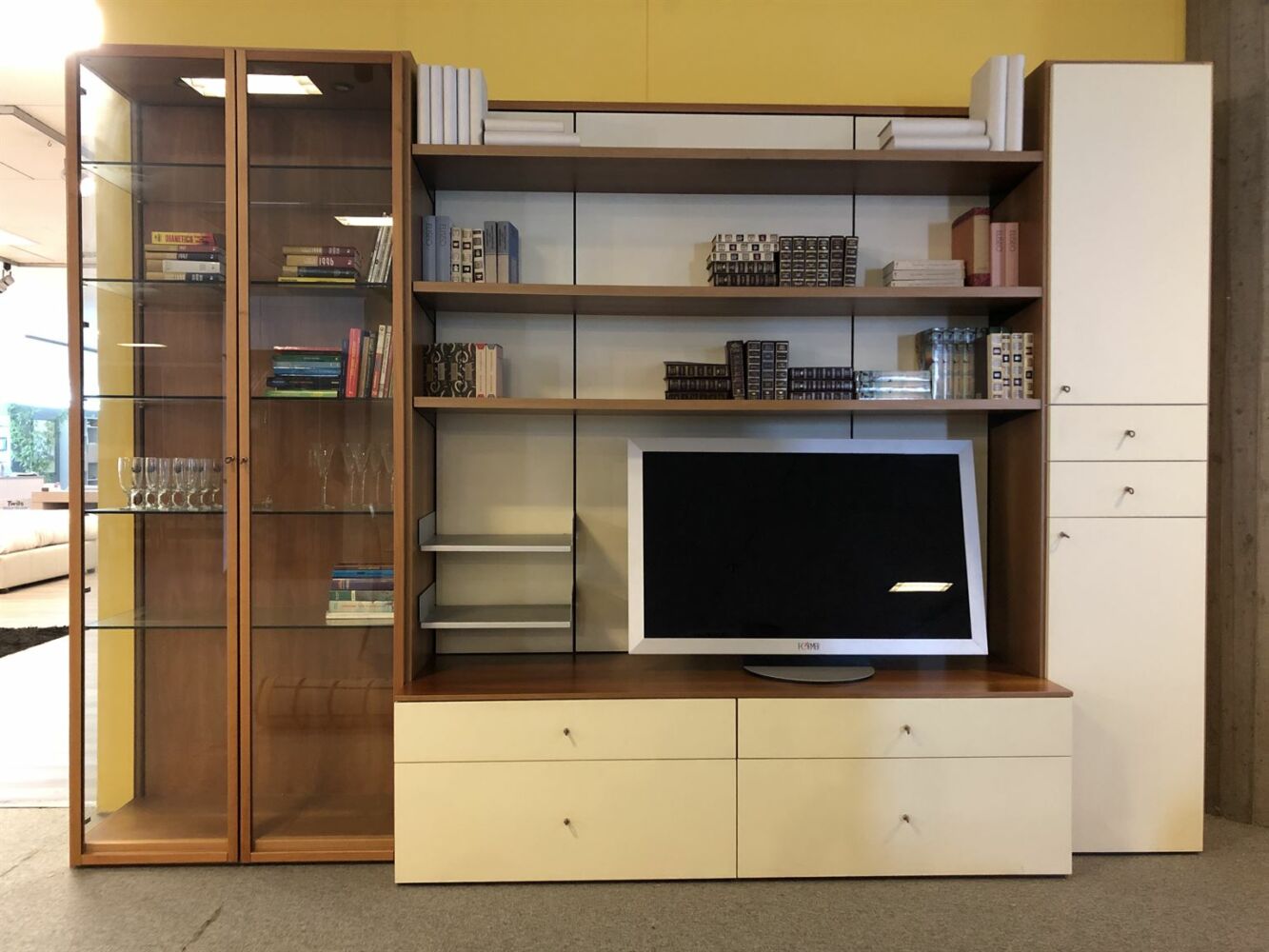 Soggiorno Mod. Metropolis – TISETTANTA