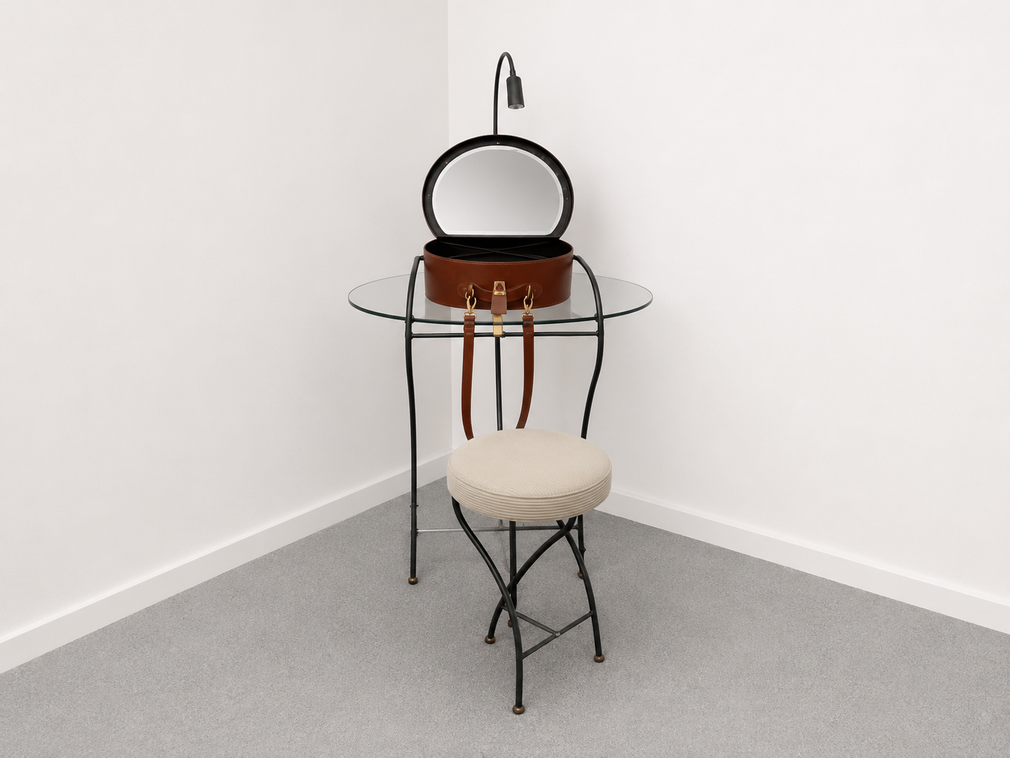 Cantori Beauty – Toilette con sgabello